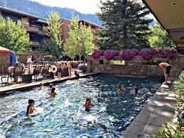 Outdoor pool, open 9:00 AM to 9:00 PM, pool umbrellas, sun loungers