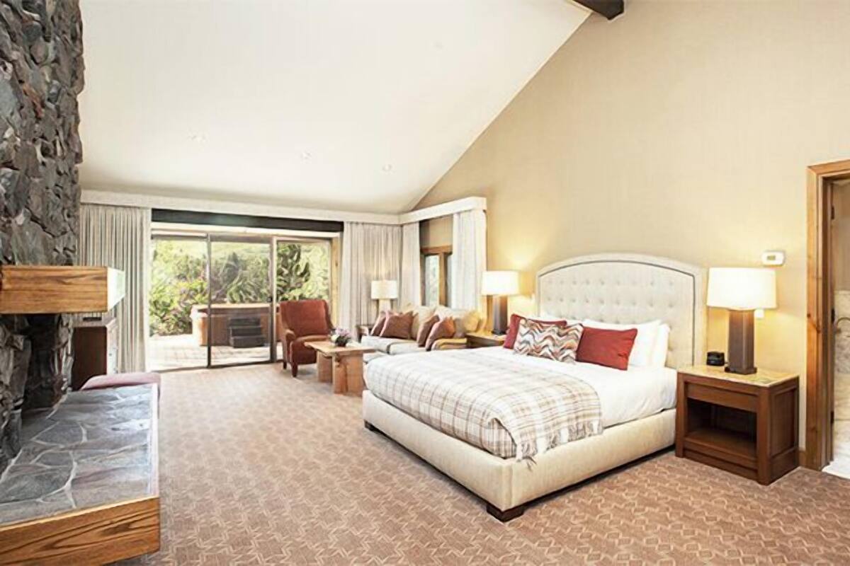 In-room safe, blackout drapes, iron/ironing board, cribs (free)