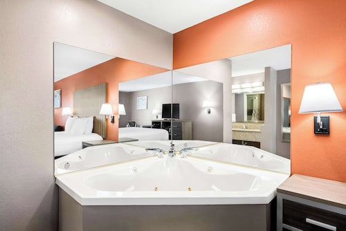 Best Western Gateway Inn