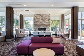 Lobby - Hilton Garden Inn Chesterton (Chesterton)