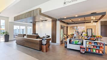 Snack bar