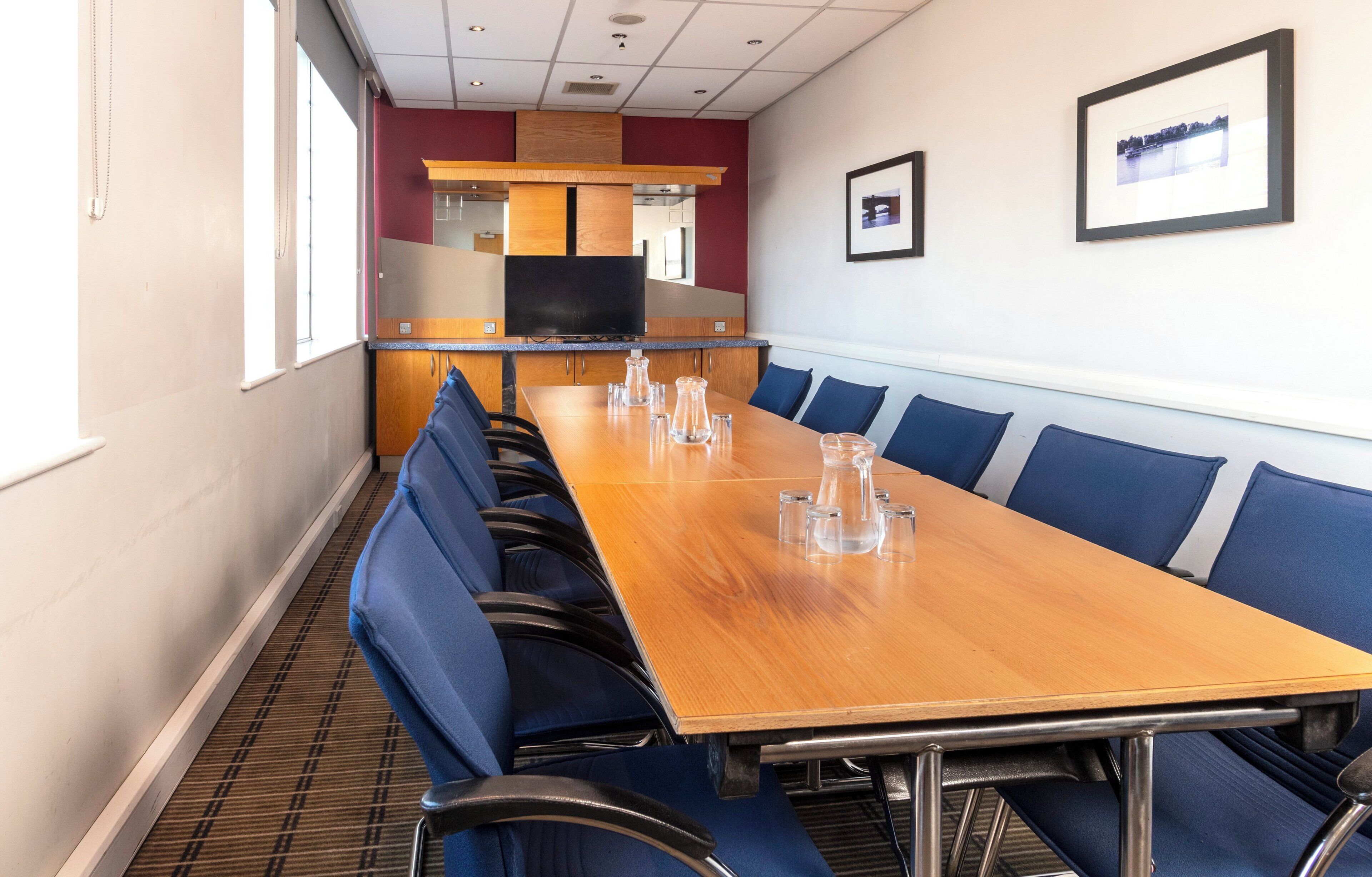 Toplantı salonu/imkânları