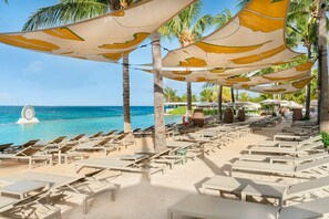 Plage à proximité, massages sur la plage