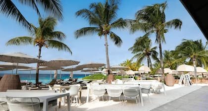 Papagayo Beach Resort