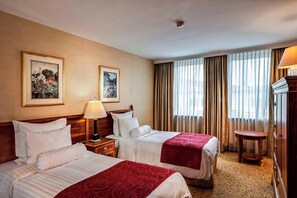 1 bedroom, premium bedding, pillow-top beds, in-room safe