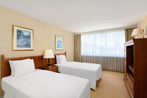 Family Apartment, 2 Bedrooms | 1 bedroom, premium bedding, pillowtop beds, in-room safe