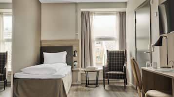 Standardværelse (Økonomi Enkeltrom) | 1 soveværelse, senge med topmadrasser, skrivebord, gratis Wi-Fi