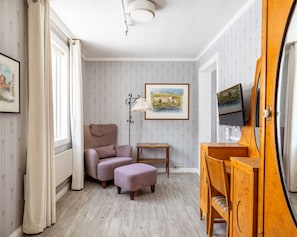 Single Room (Historic)