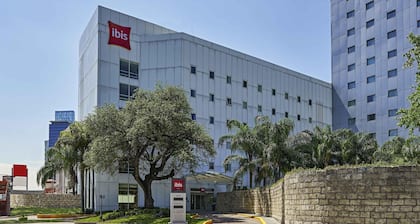ibis Monterrey Valle