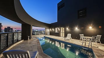 Piscina externa