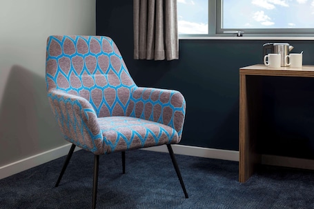 Servicio de la habitación. Travelodge Cambridge Swavesey