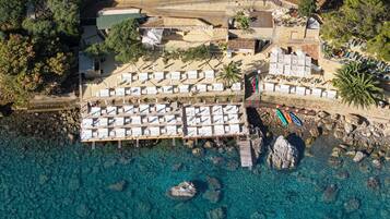 Spiaggia privata nelle vicinanze, sabbia bianca