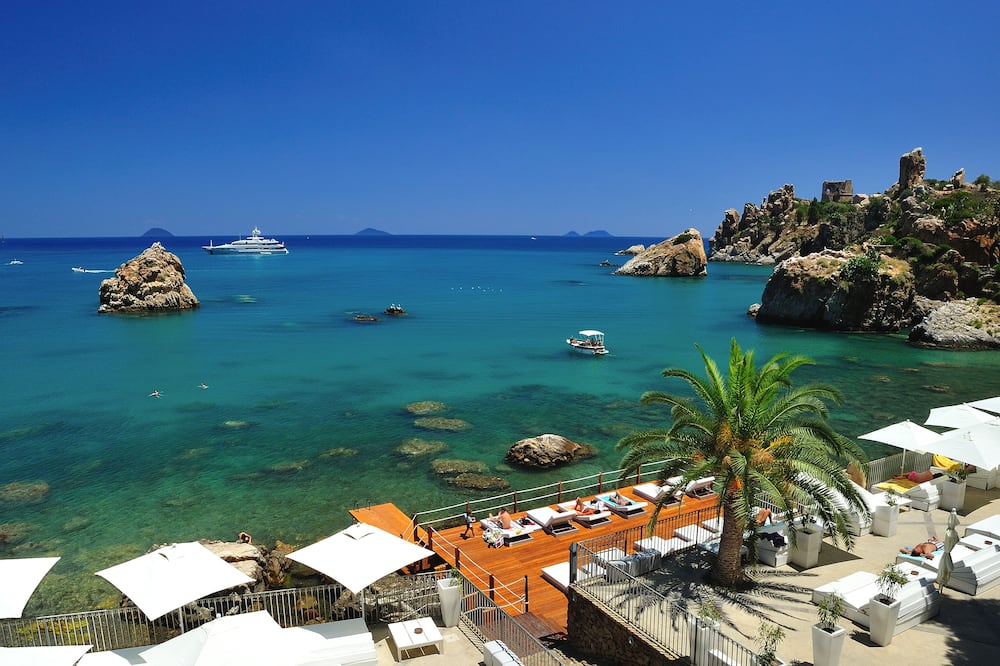 Le Calette Bay