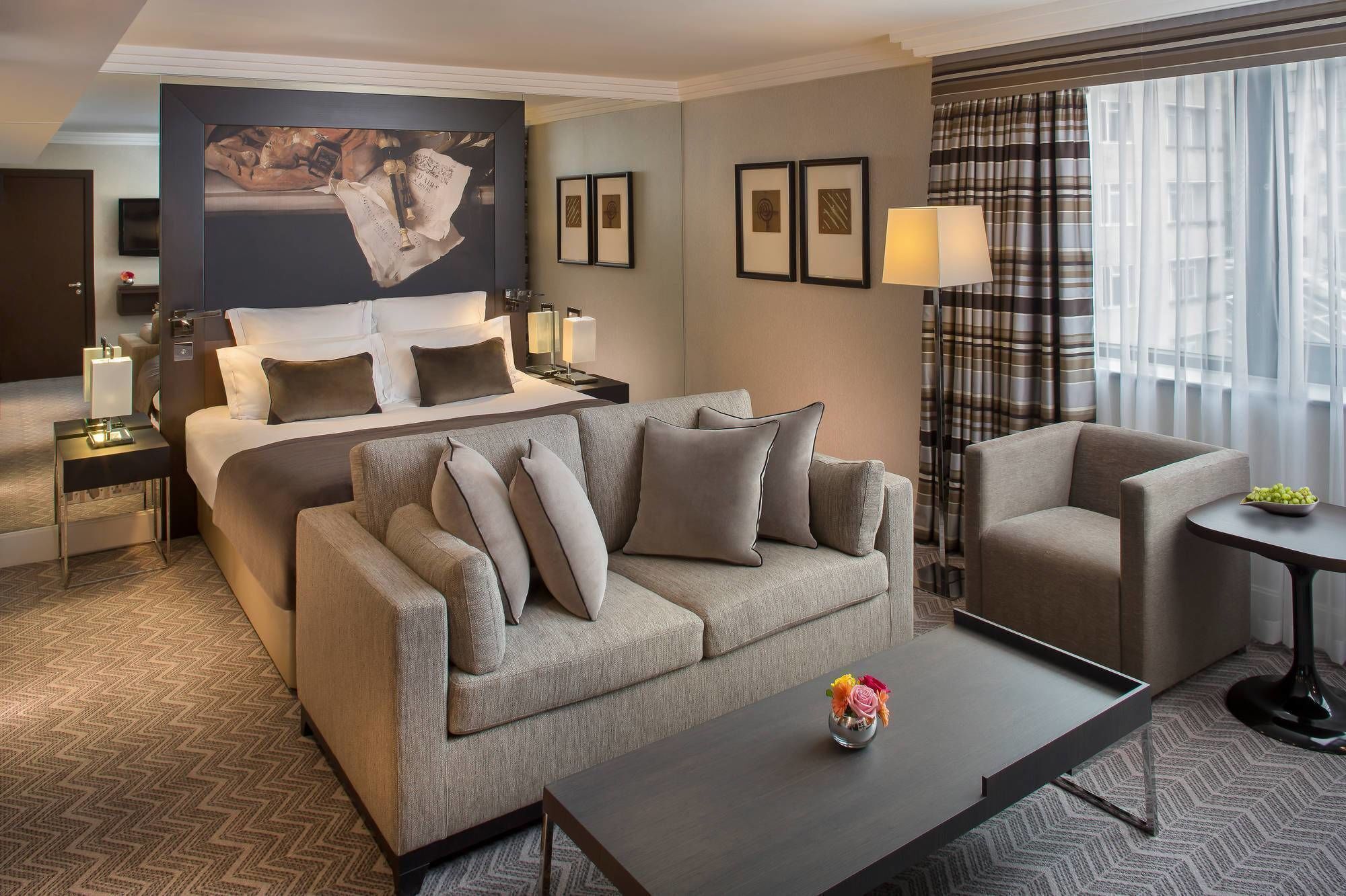 Minibar, in-room safe, desk, soundproofing