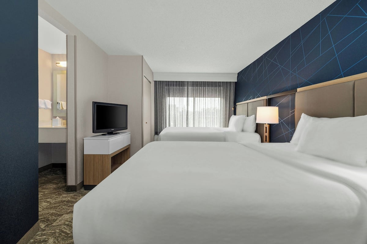 Suite, Multiple Beds, Non Smoking