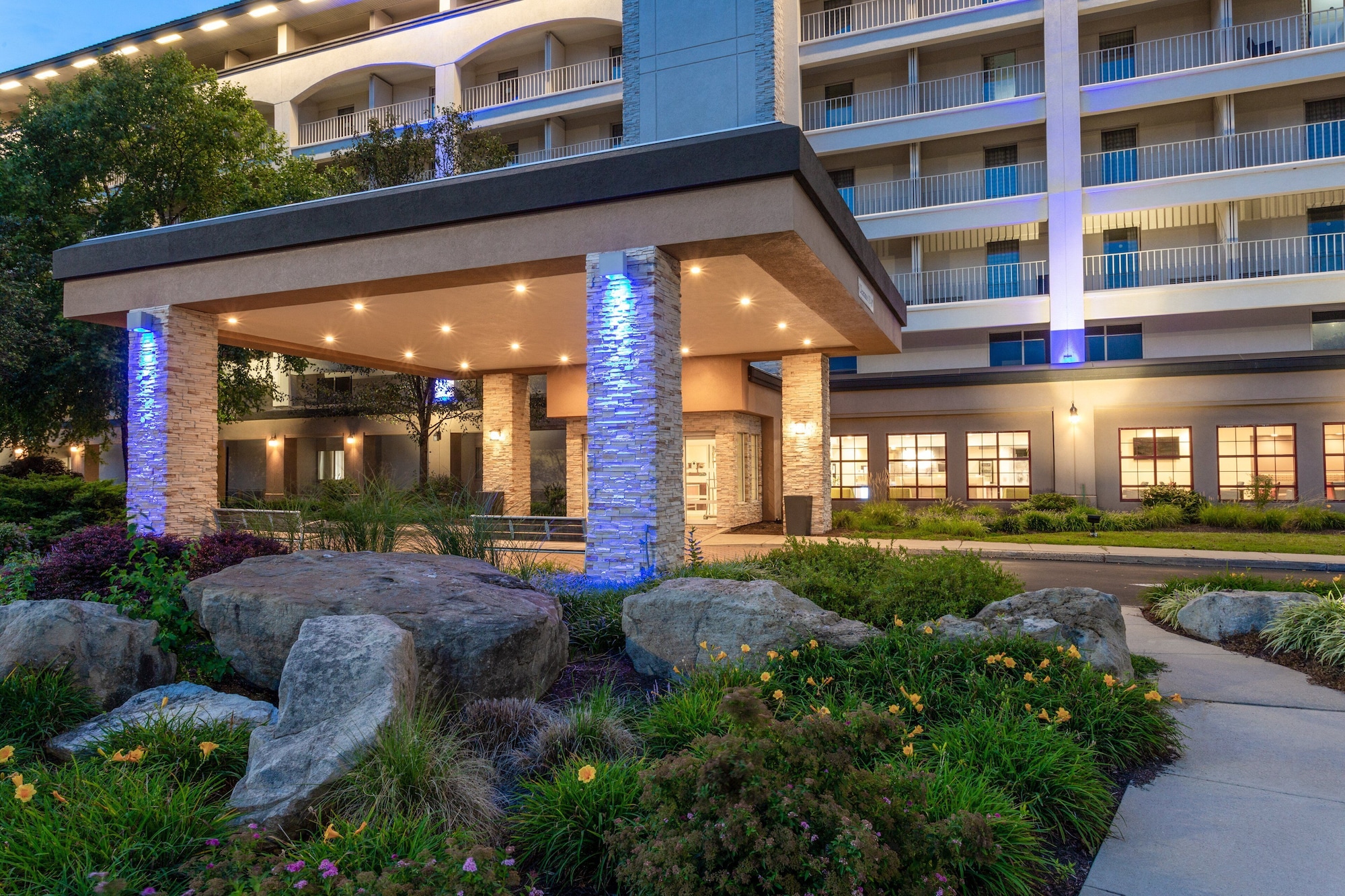 2 Star Hotels