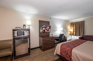 Standard Suite, 1 King Bed, Non Smoking, Jetted Tub