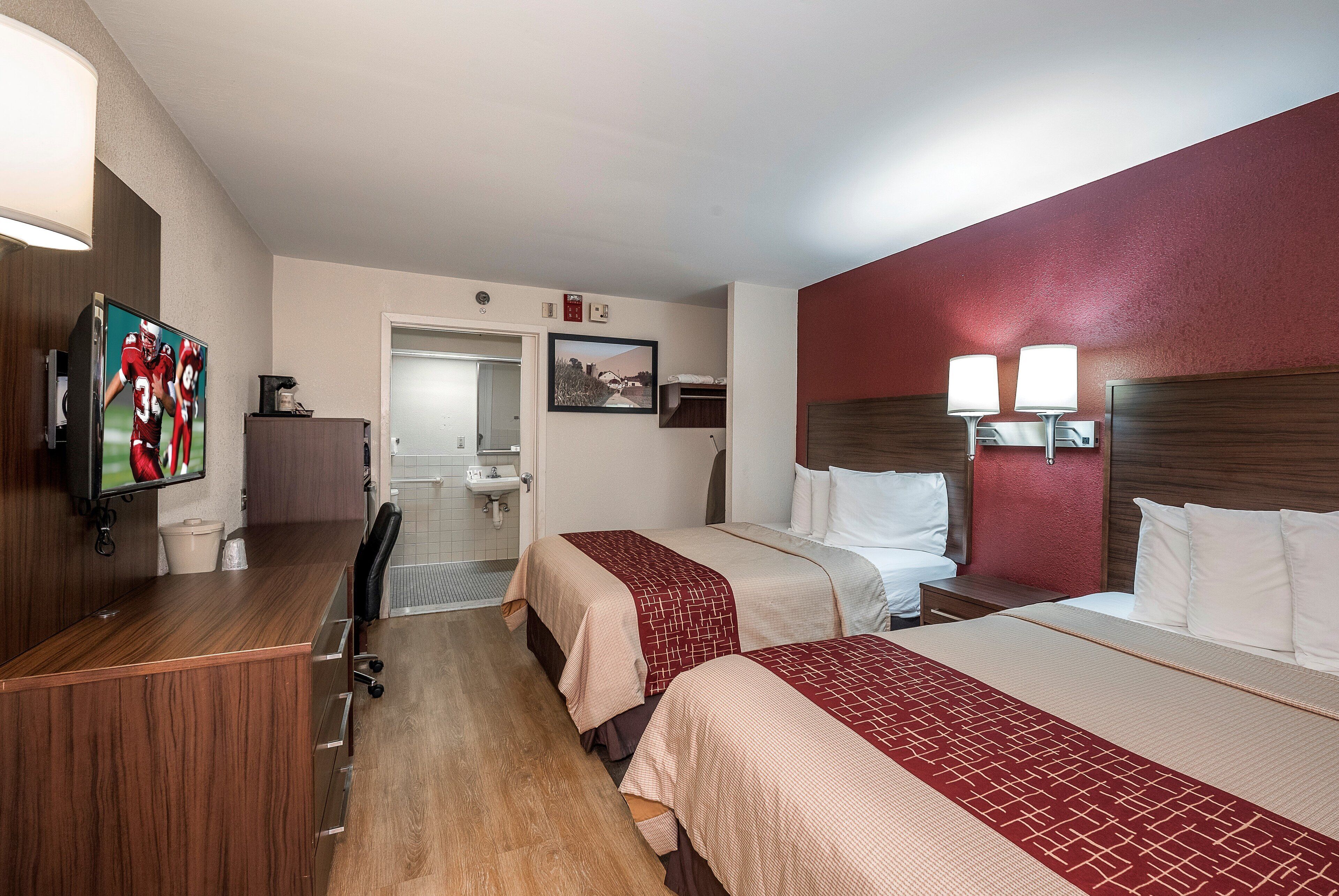 Deluxe Room, 2 Double Beds, Accessible, Non Smoking (Roll-In Shower) | In-room safe, desk, laptop workspace, blackout curtains