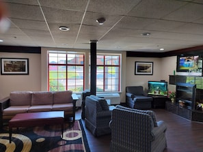 Lobby - Red Roof Inn Lancaster (Lancaster)