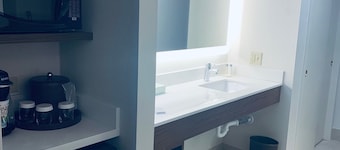 Holiday Inn Express Wilmington North - Brandywine by IHG