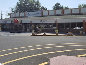 Restaurant - Rodeway Inn Mount Laurel Hwy 73 (Mount Laurel)