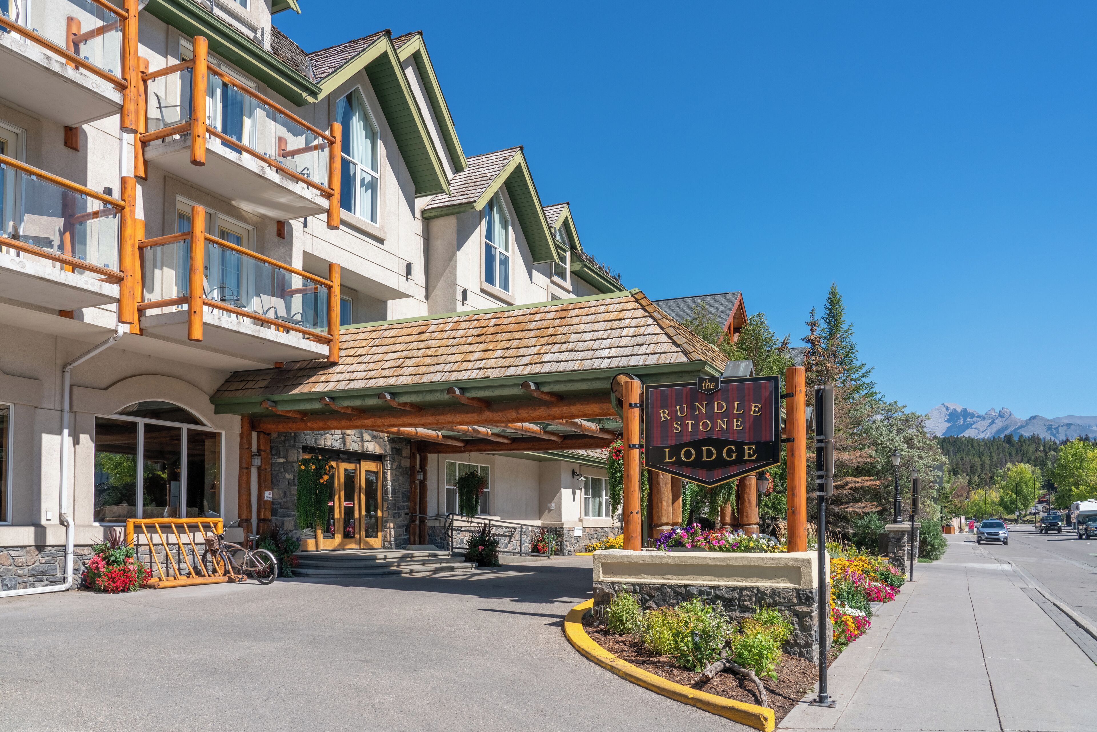 Photo - Rundlestone Lodge