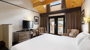 Loft Suite, King, 2 Twins | In-room safe, desk, blackout curtains, iron/ironing board