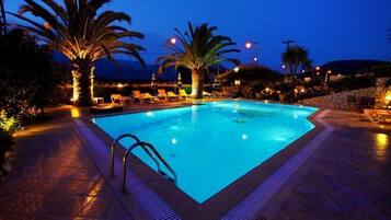 屋外プール、プール パラソル