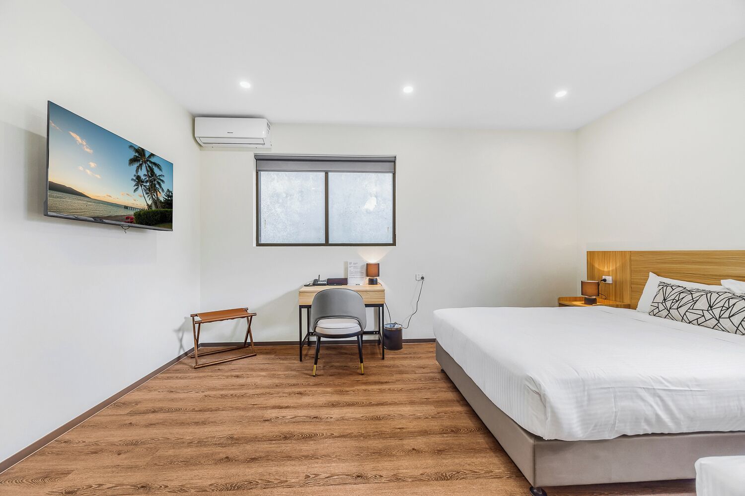 Photo - WM Hotel Bankstown