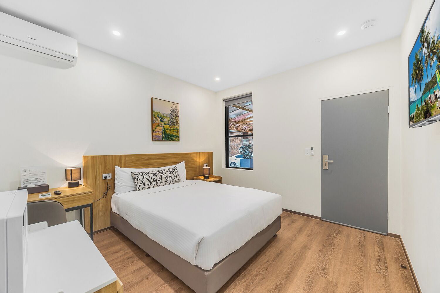Photo - WM Hotel Bankstown