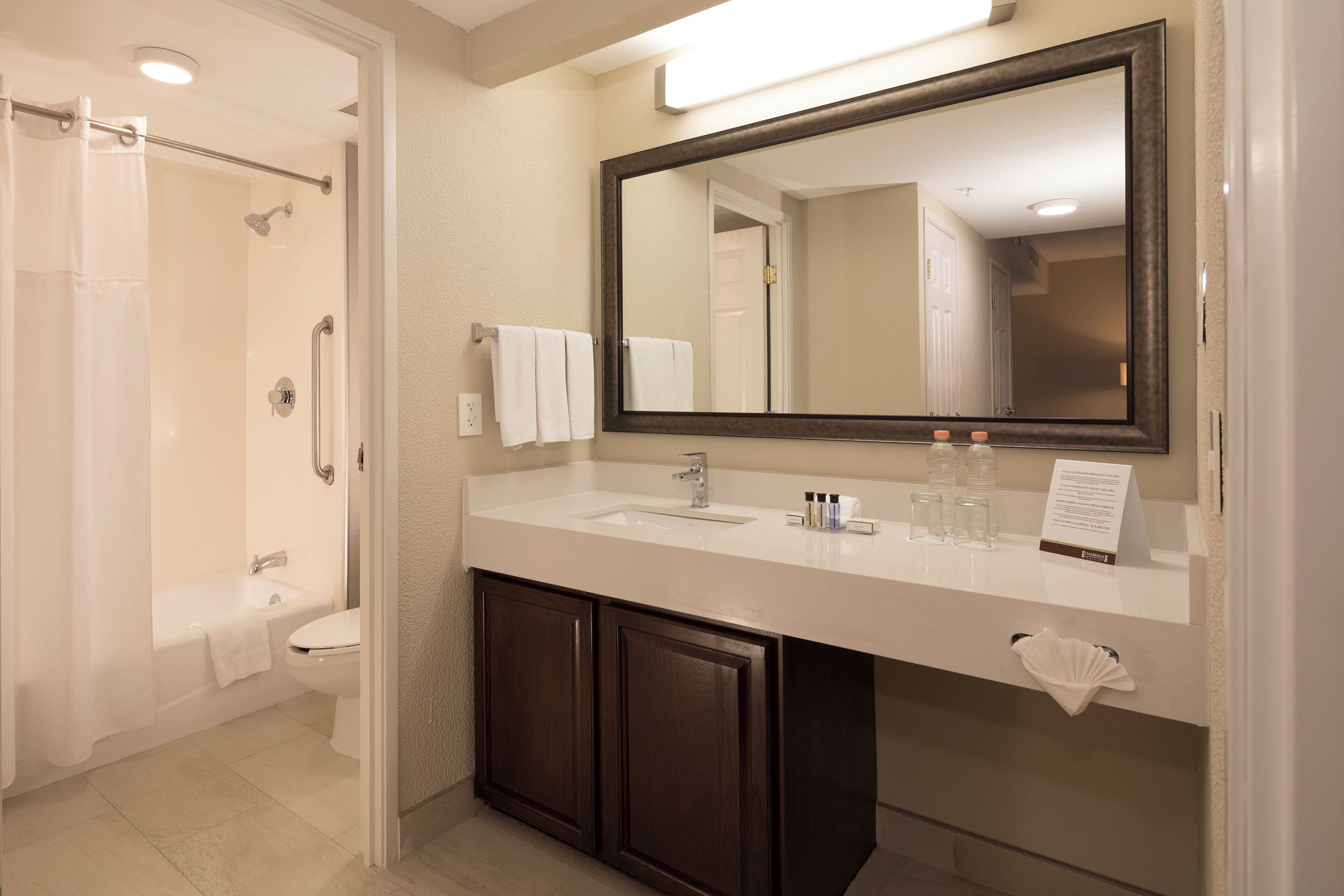 Photo - Staybridge Suites Monterrey San Pedro, An Ihg