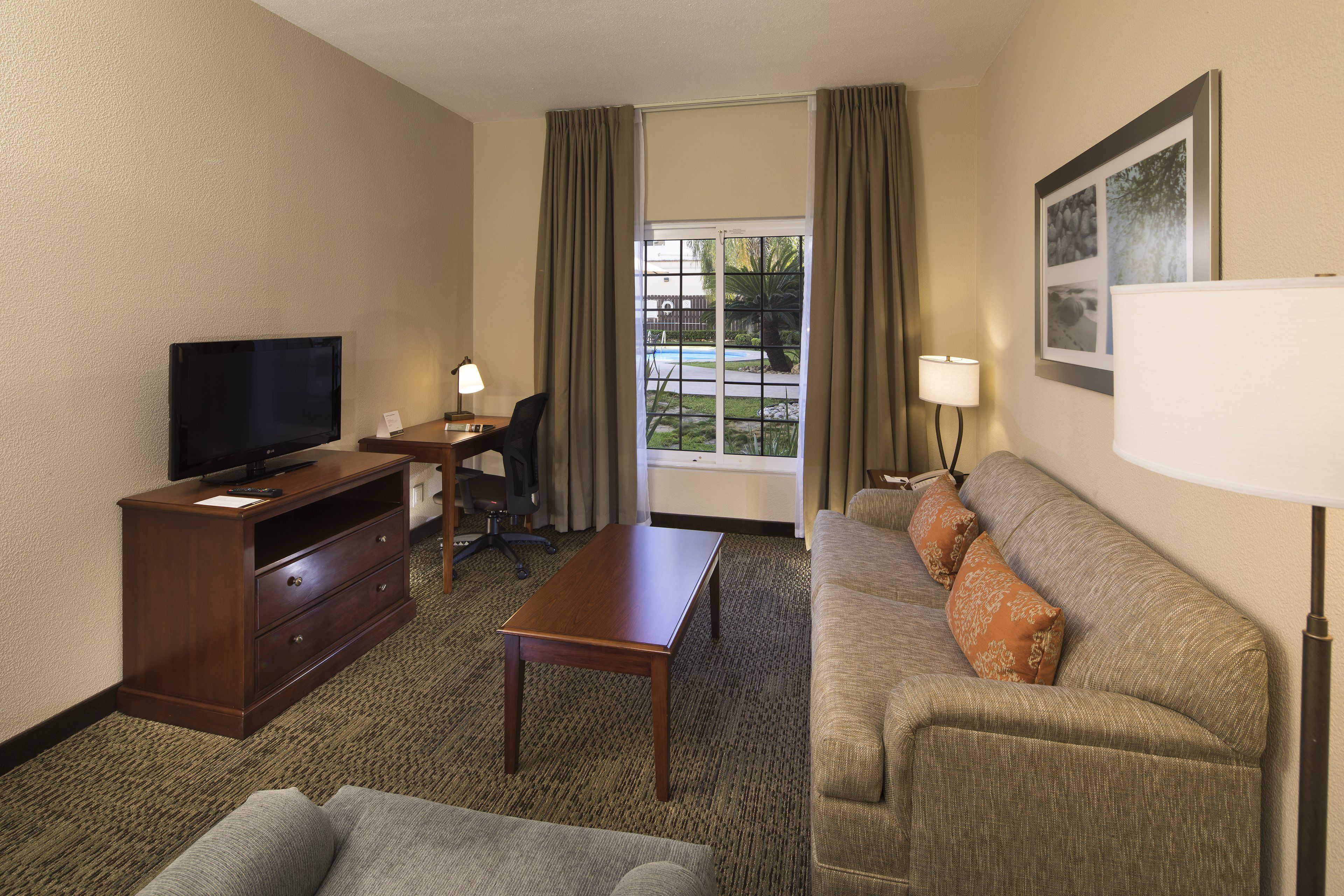 suite, 2 bedrooms, kitchen | in-room safe, desk, iron/ironing board, free cots/infant beds