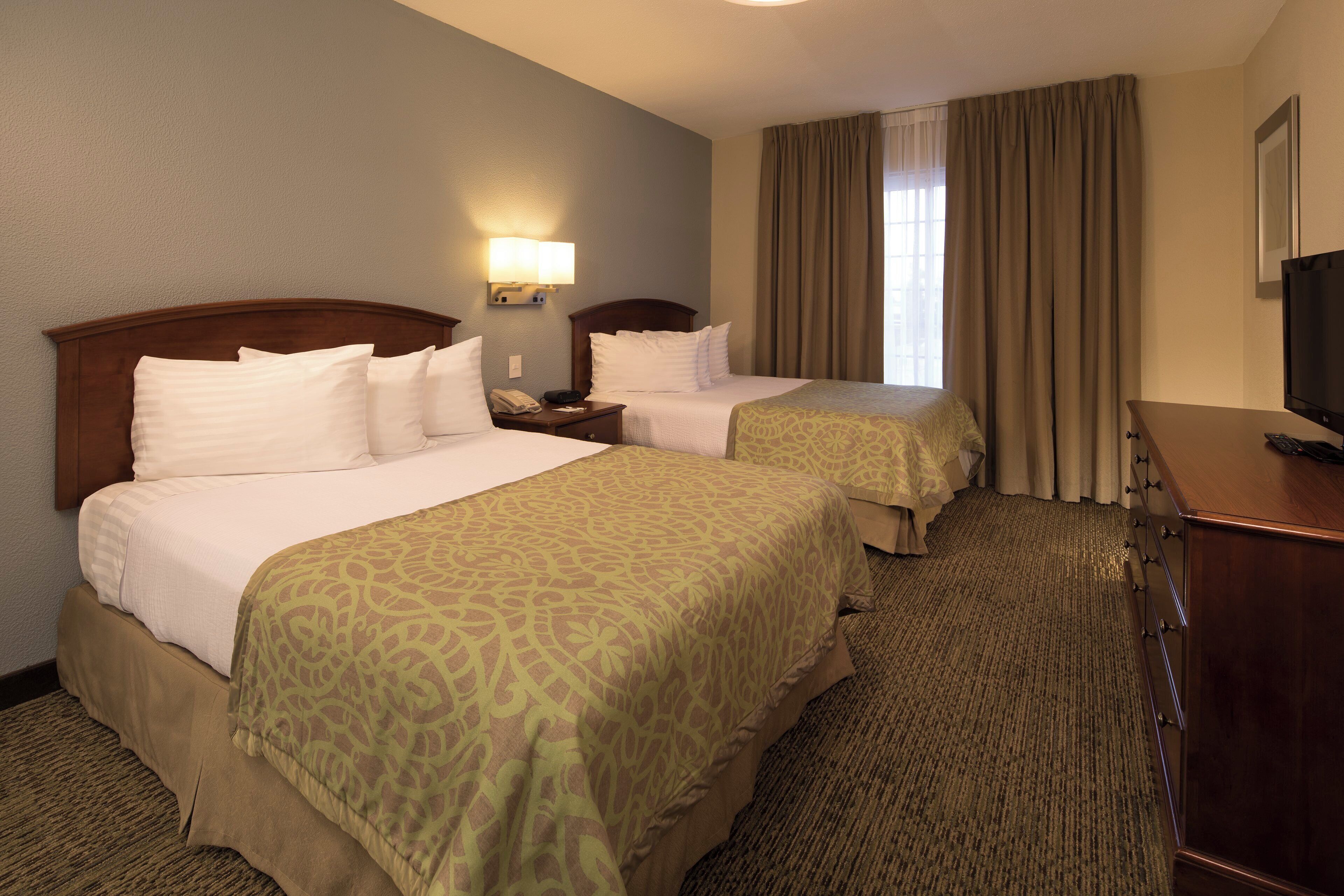 Suite, 1 Bedroom, Kitchen | In-room safe, desk, iron/ironing board, cribs (free)