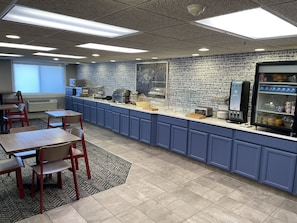 Free daily buffet breakfast
