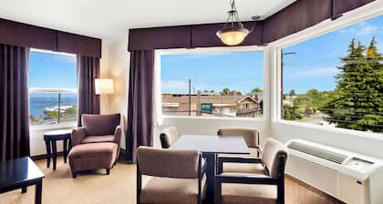 Quality Inn Port Angeles - near Olympic National Park