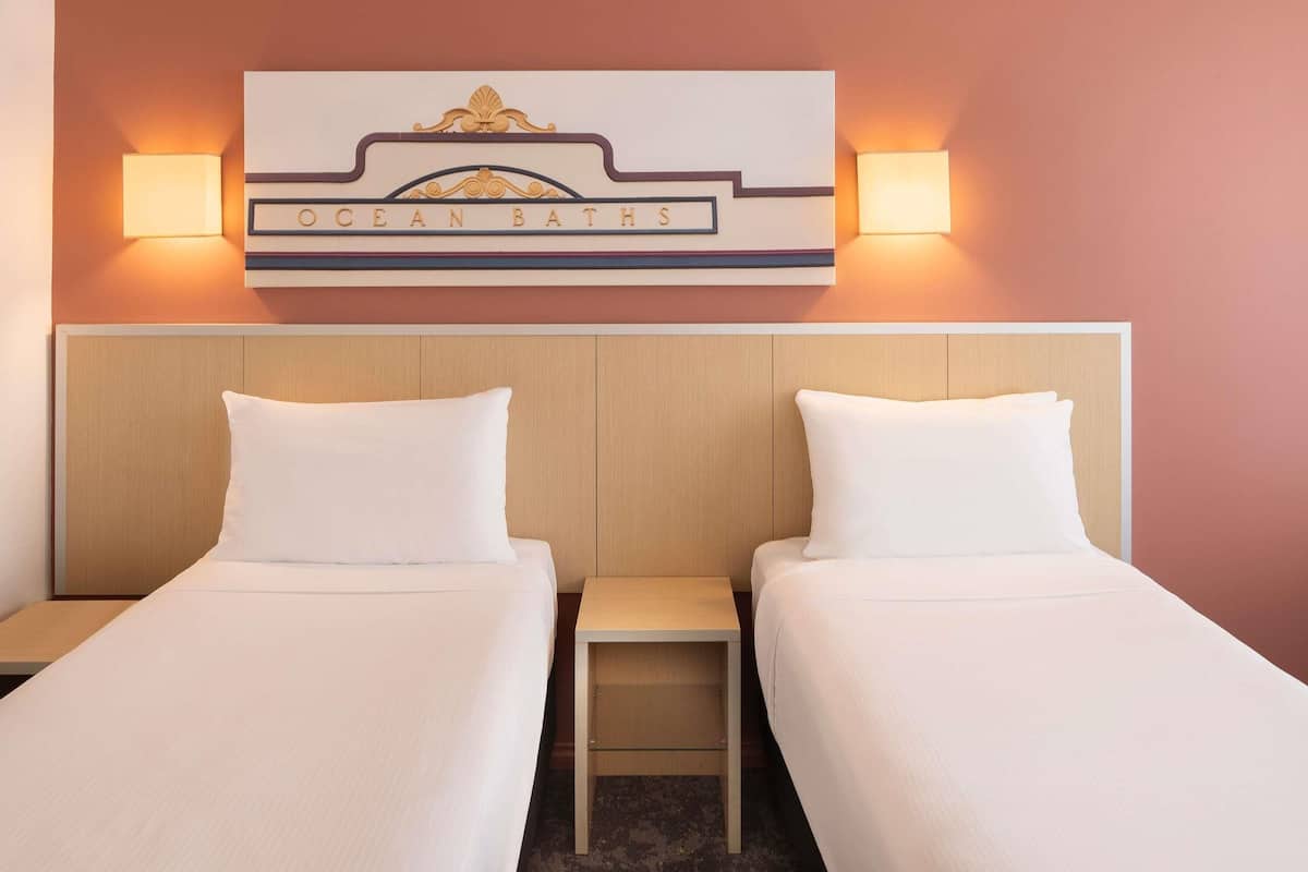 Standard Room, 2 Single Beds