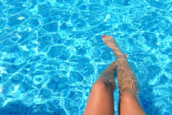 Outdoor pool, pool loungers