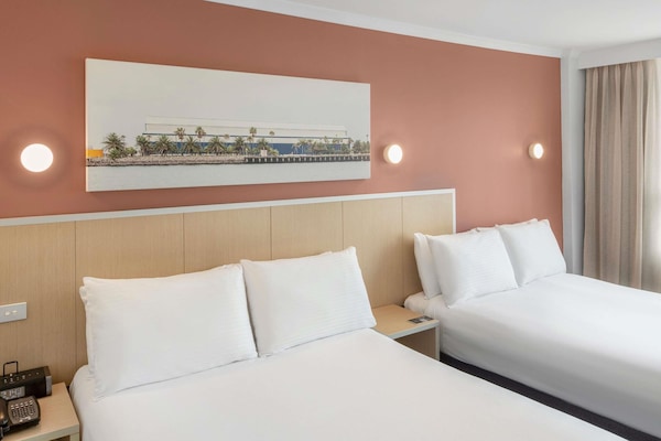 Superior Twin Room, 2 Double Beds