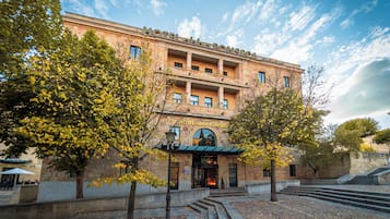 Fachada de la propiedad