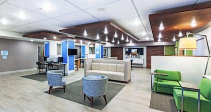 Holiday Inn Express Hotel & Suites Dallas Lewisville by IHG
