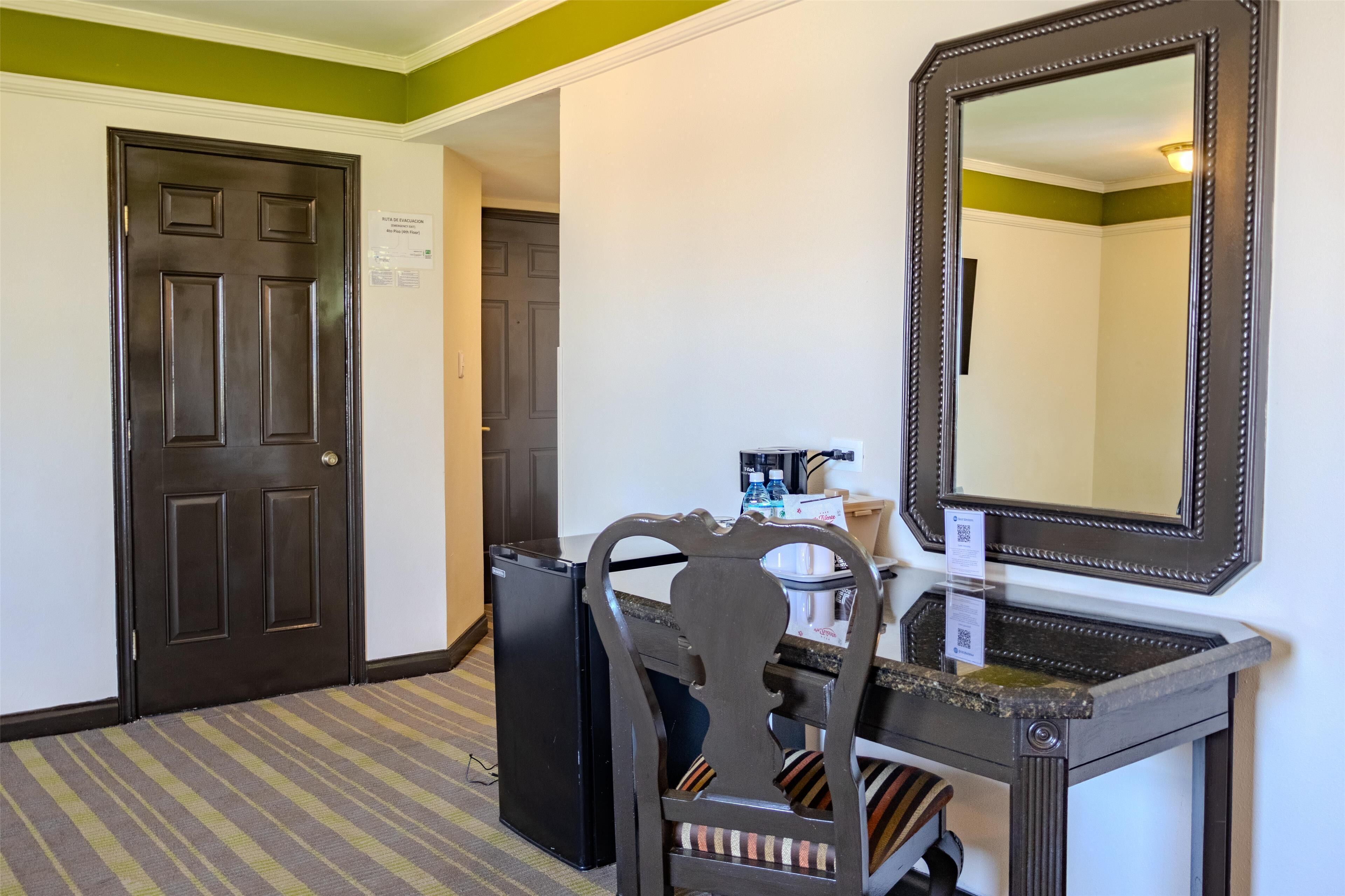 standard room, 2 double beds, non smoking | in-room safe, individually decorated, individually furnished, desk