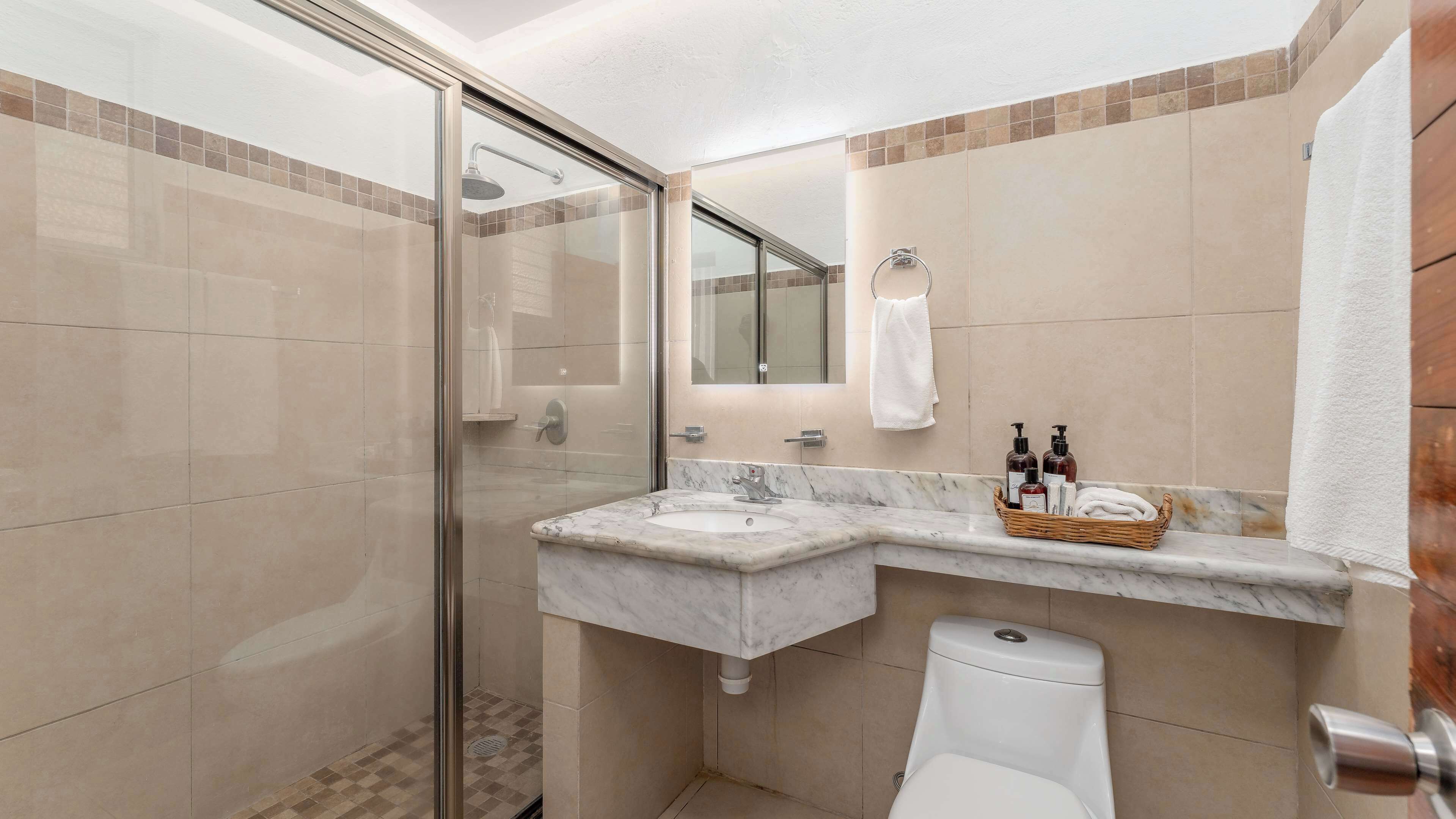 Photo - Best Western Posada Chahue