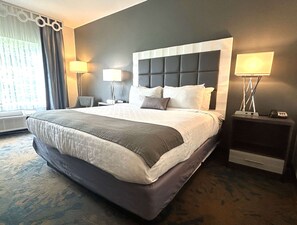 Hypo-allergenic bedding, desk, laptop workspace, free WiFi