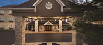 Country Inn & Suites by Radisson, Nashville Airport East, TN