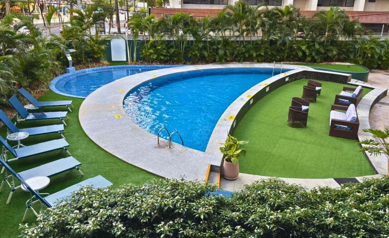 Ducha, artículos de tocador de diseñador, secador de pelo, toallas