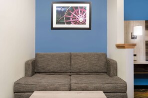 Studio Suite, 2 Double Beds, Non Smoking | Desk, iron/ironing board, free cribs/infant beds, free WiFi