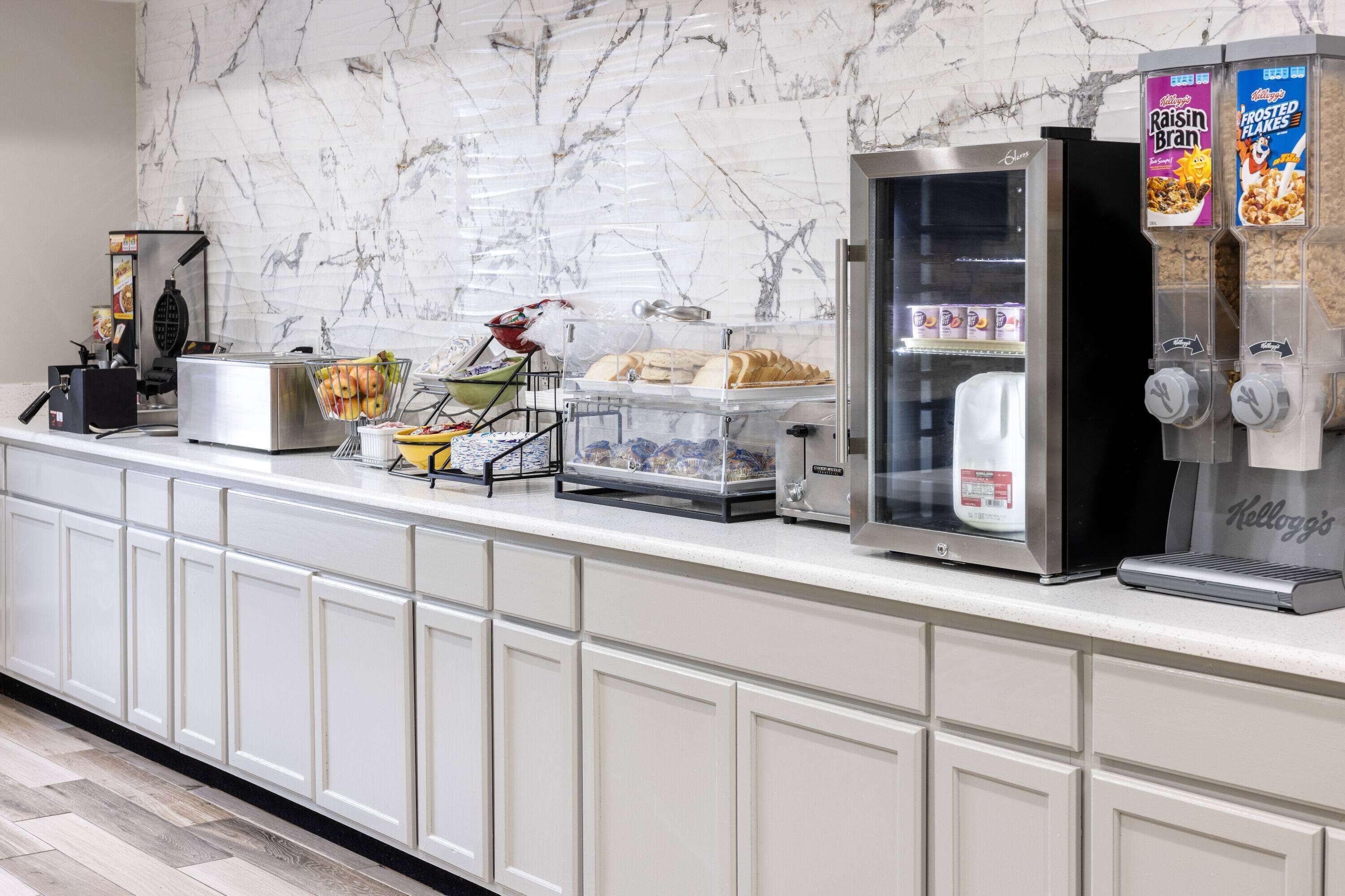 free daily on-the-go breakfast