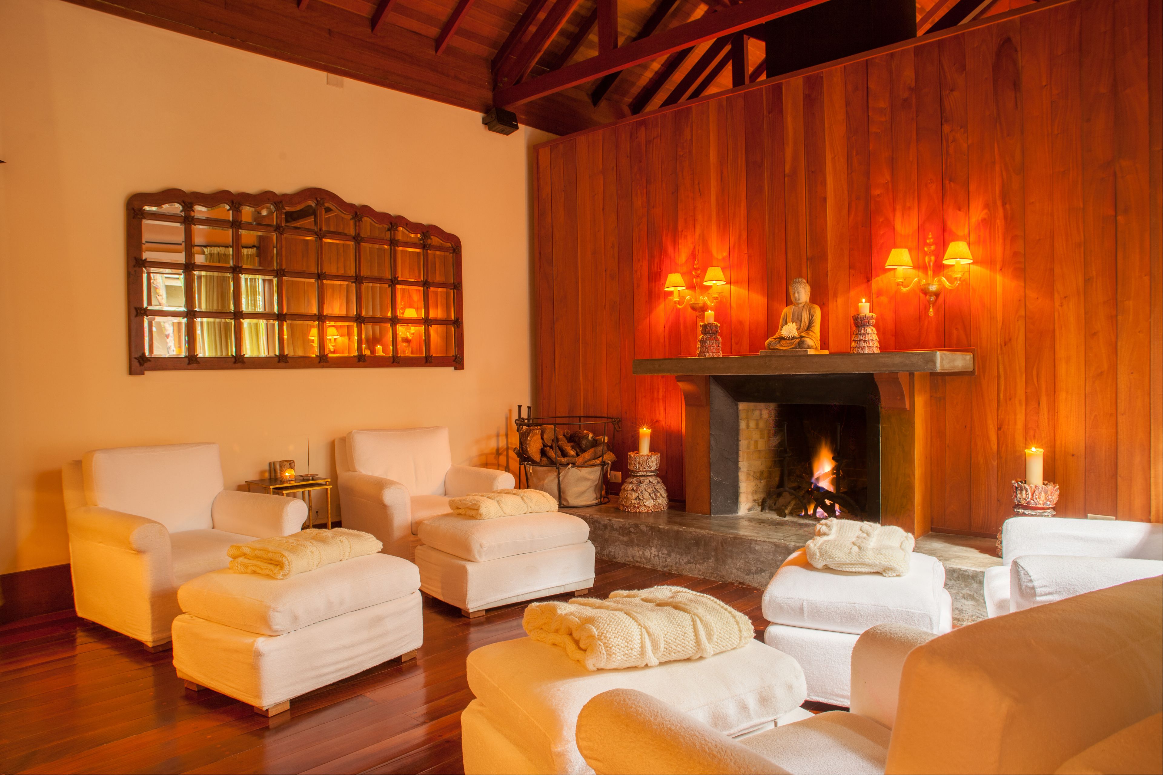 couples treatment room(s), sauna, hot tub, body treatments, aromatherapy