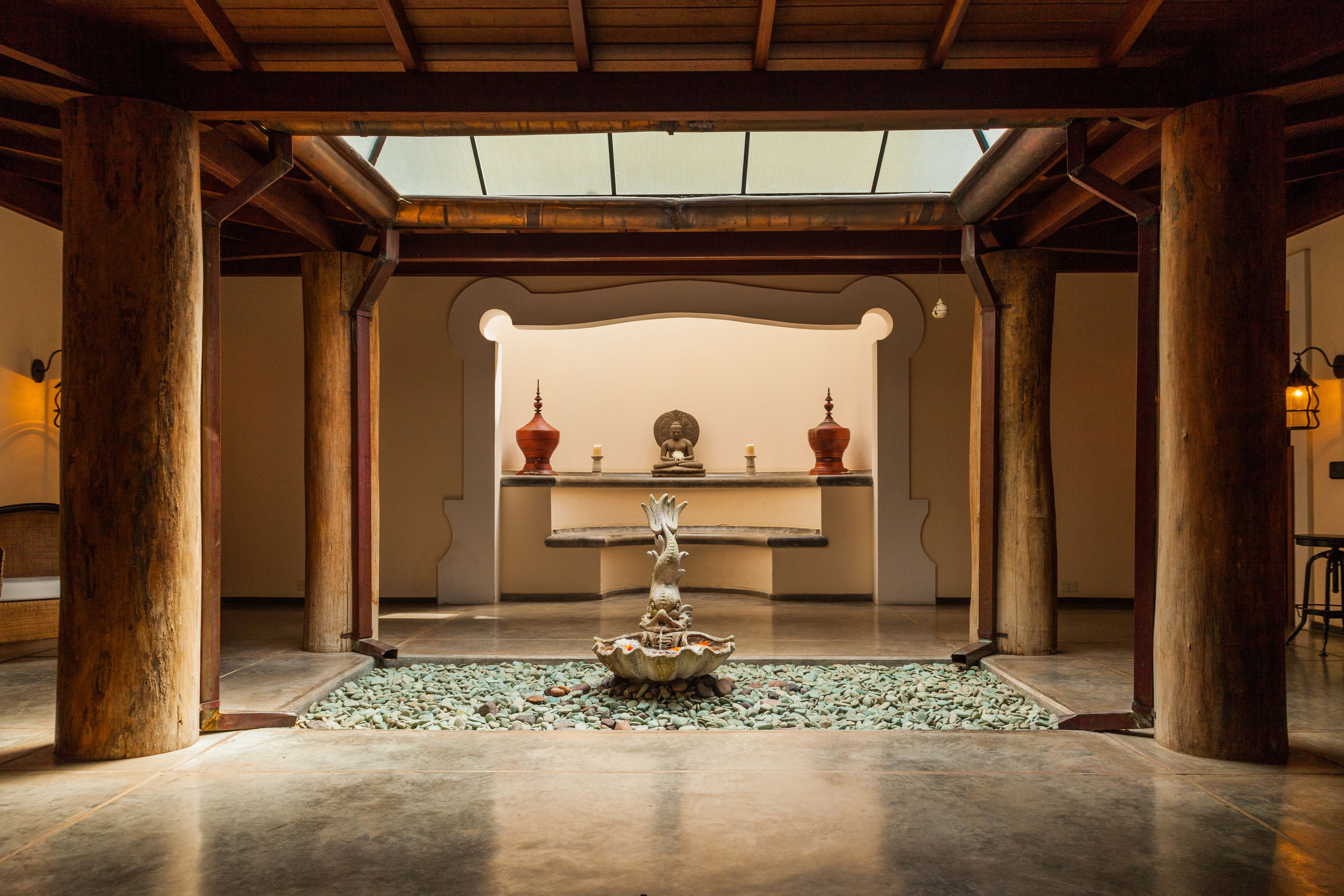 couples treatment room(s), sauna, hot tub, body treatments, aromatherapy