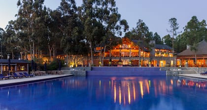 Carmelo Resort & Spa